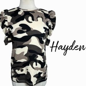 Hayden black and brown camo puff shoulder short sleeve top Sz small